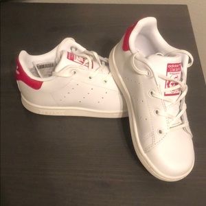 Never worn Stan smith shoes